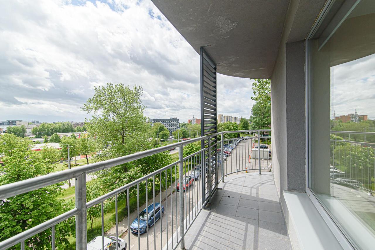 Sky Studio Near The Vilnius Center Luaran gambar